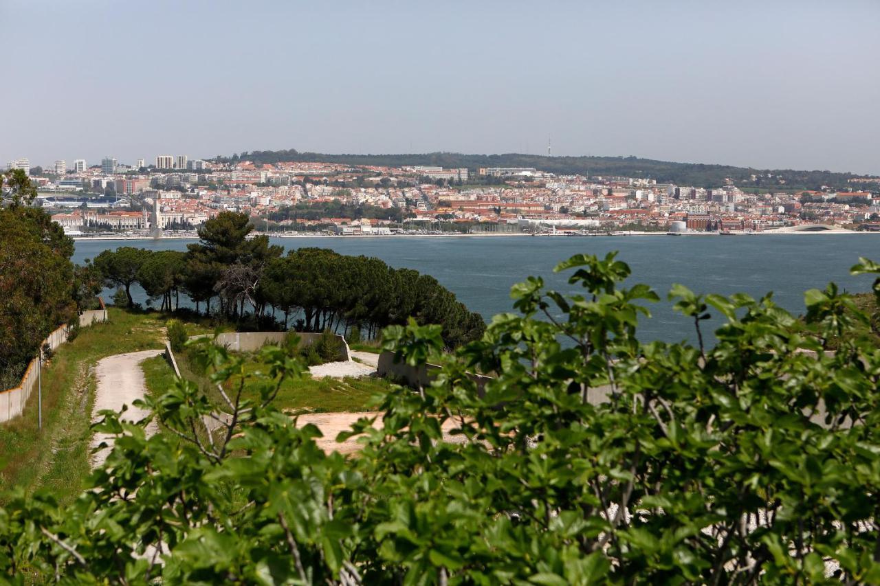 Bed and Breakfast Ola Belem! Cozy Windmill, Stunning Views To Lisboa Капарика Экстерьер фото